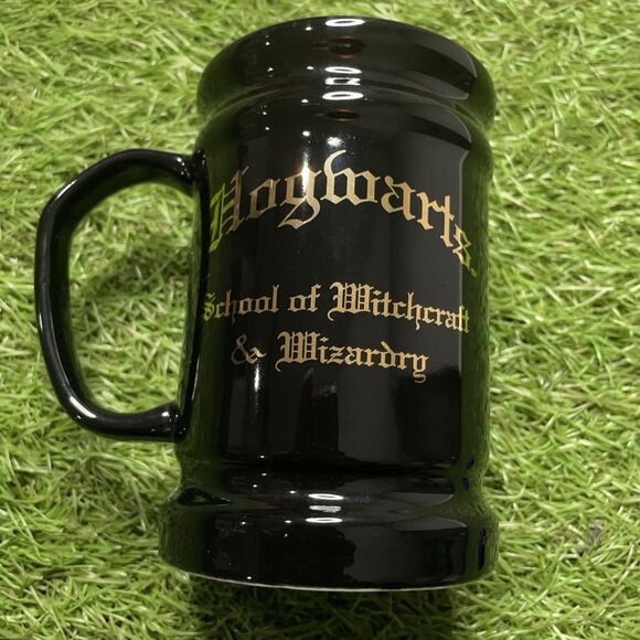 Universal Studios Wizarding World of Harry Potter Hogwarts Crest Coffee Mug - Picture 3 of 6